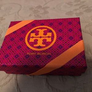 Tory Burch gift card box